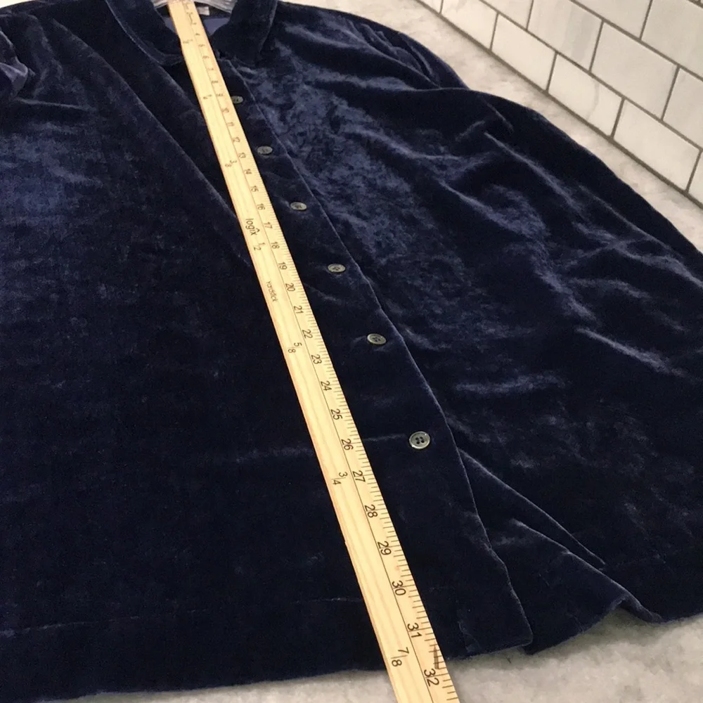 John Mark Button Up Shirt Womens Large Blue Velvet Tunic Top Lagenlook Classic - Picture 8 of 8
